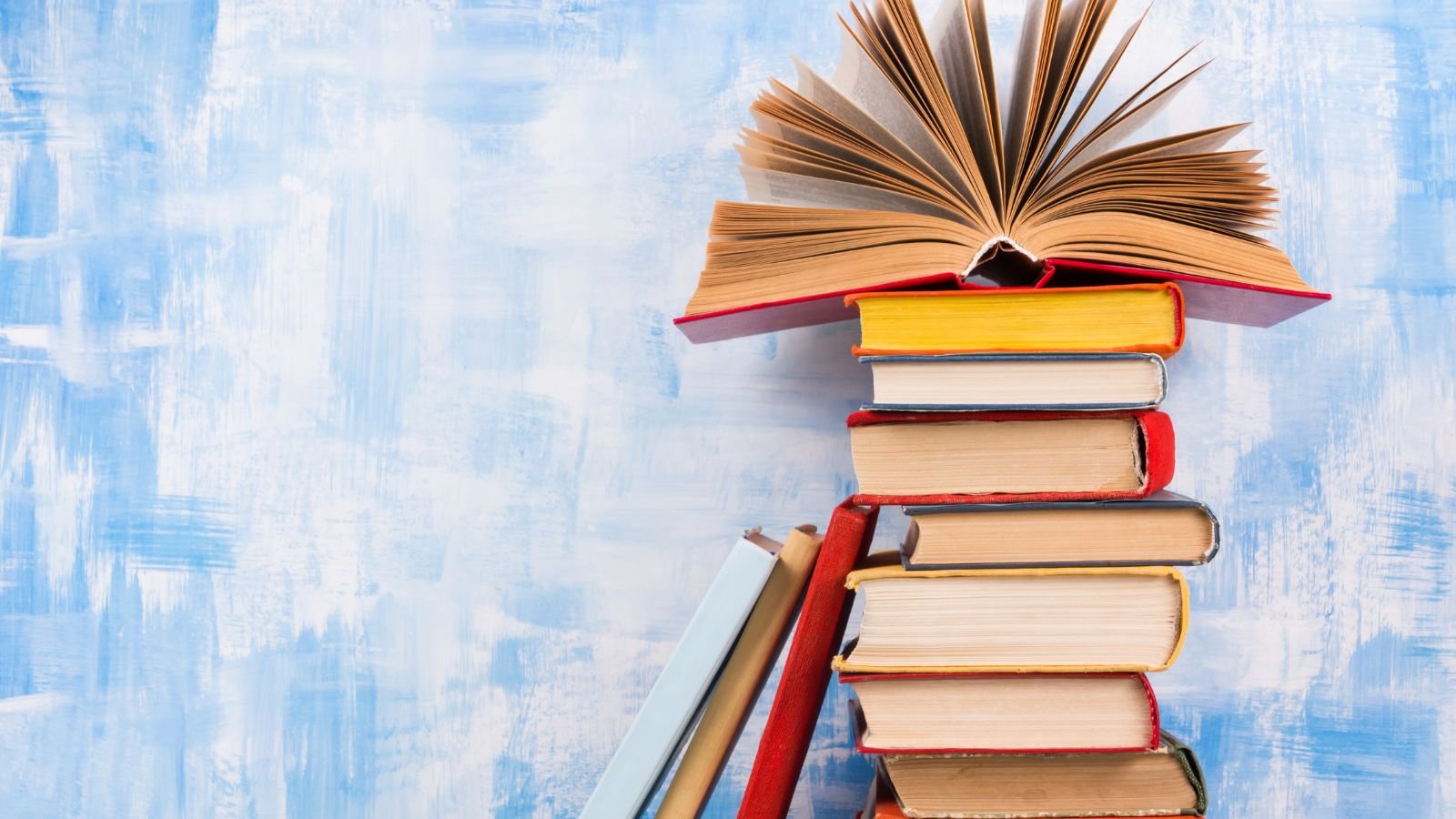 where can i donate books in dubai